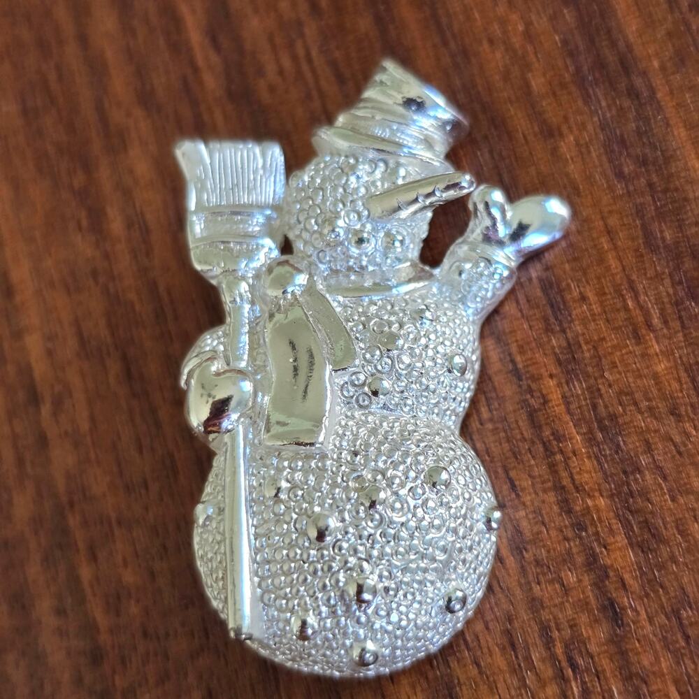 Vintage Danecraft Snowman Brooch Silver Tone Winter Classic Festive Grandmacore